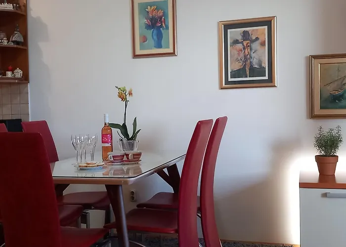 Apartment Harmony - Pleasant And Comfortable Place With A Balcony And A Secured Garage