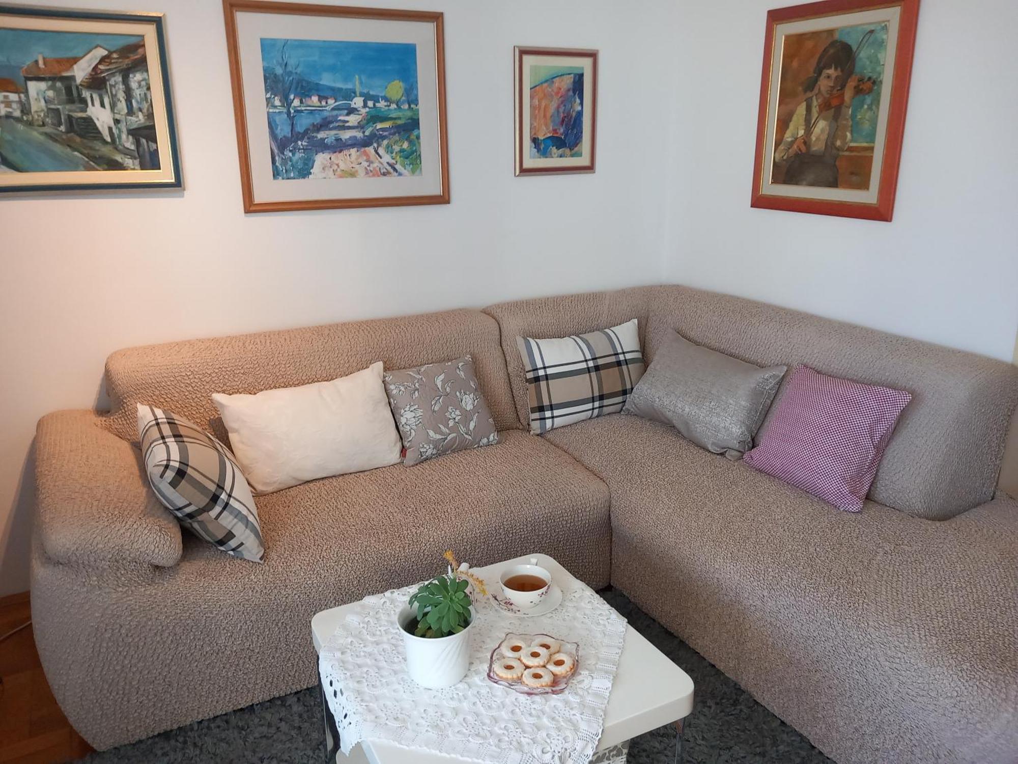 Apartment Harmony - Pleasant And Comfortable Place With A Balcony And A Secured Garage Split