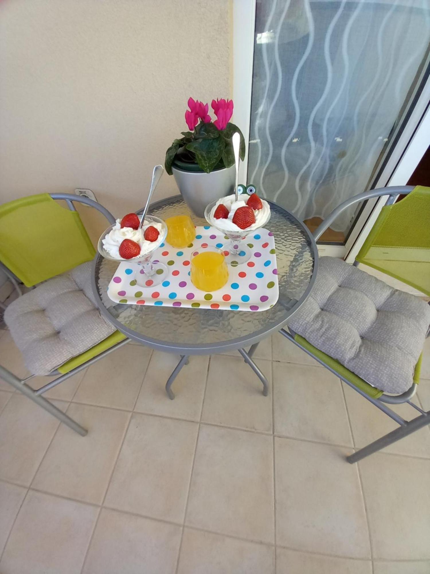 Apartment Harmony - Pleasant And Comfortable Place With A Balcony And A Secured Garage *