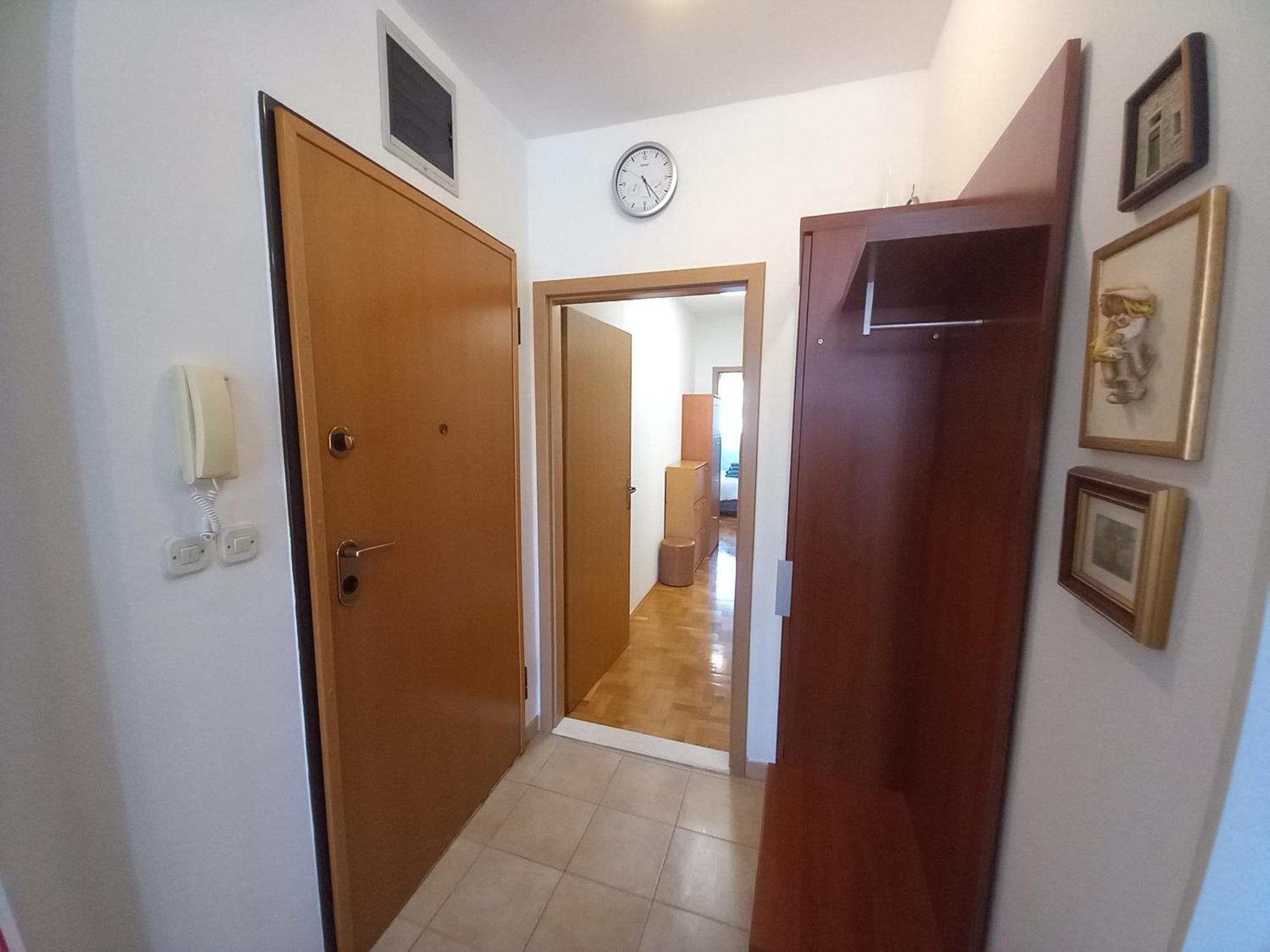 Harmony - Pleasant And Comfortable Place With A Balcony And A Secured Garage * Split