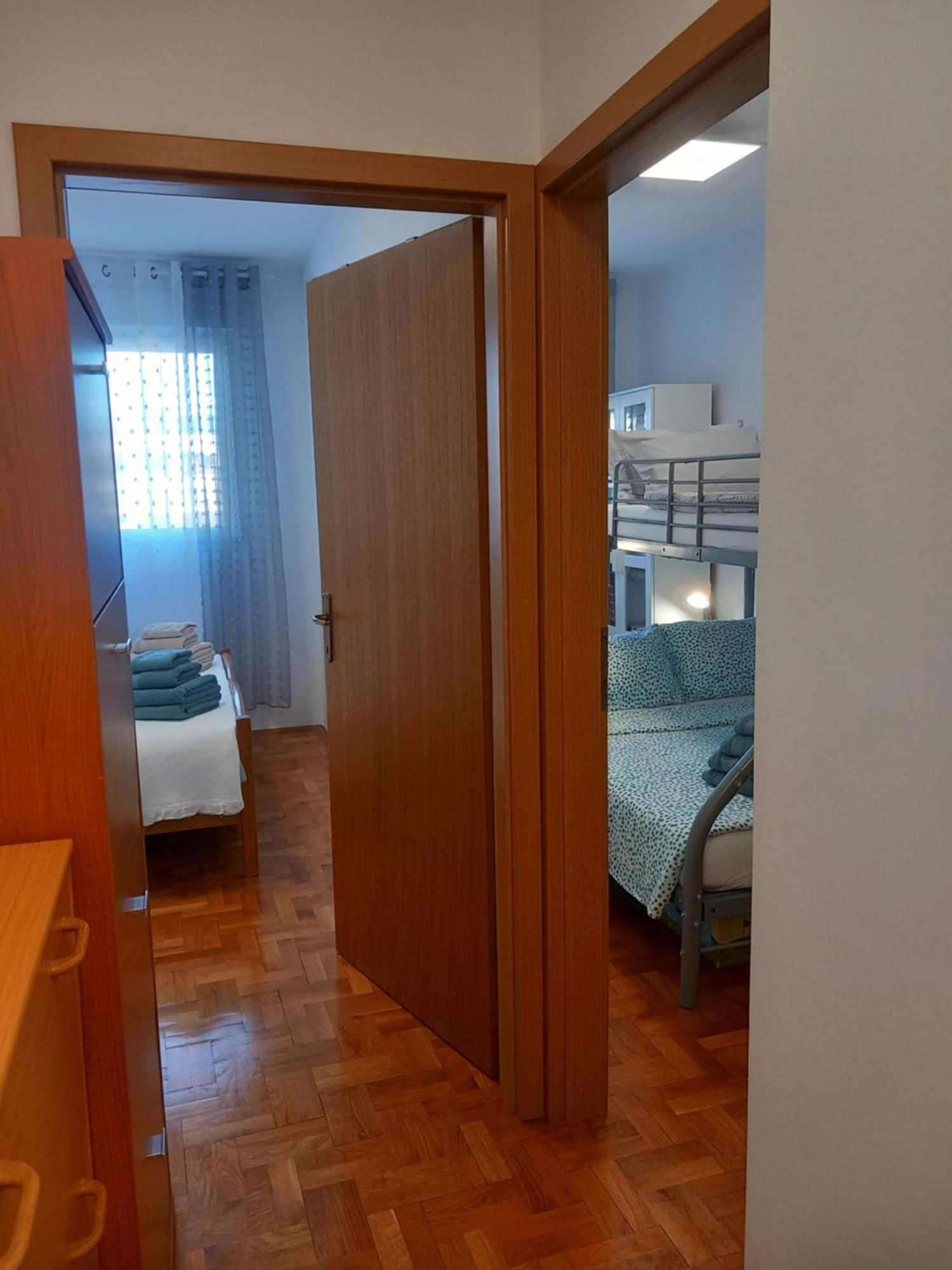 Harmony - Pleasant And Comfortable Place With A Balcony And A Secured Garage * Split