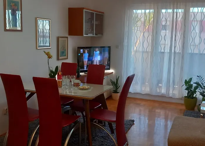 Apartment Harmony - Pleasant And Comfortable Place With A Balcony And A Secured Garage